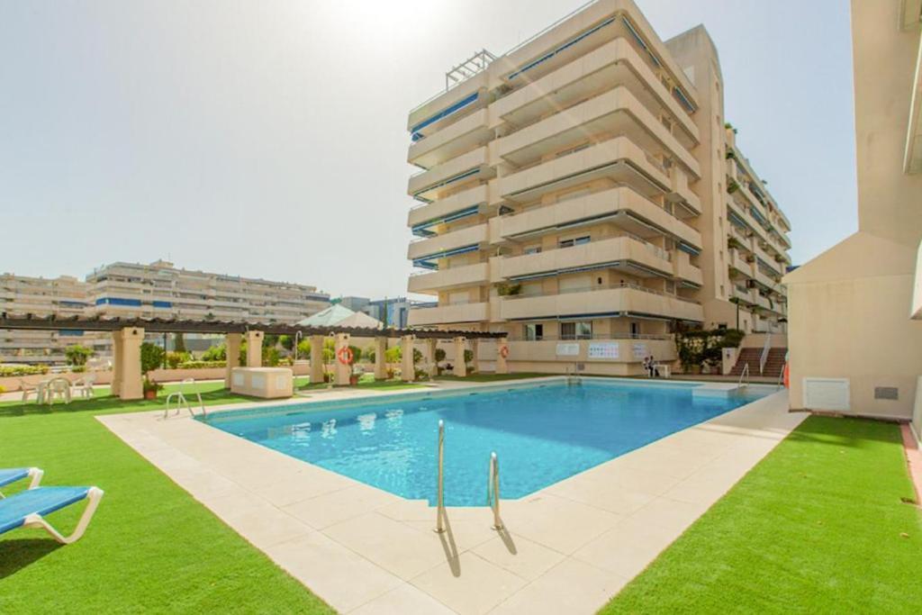 3 Room Lux Apt Puerto Banus-Terrace 5 Min To Beach Марбелья Экстерьер фото